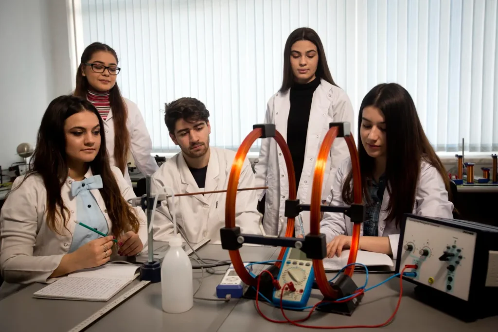 igcse-physics-bahrain-students-facing-common-challenges-in-lab-experiments